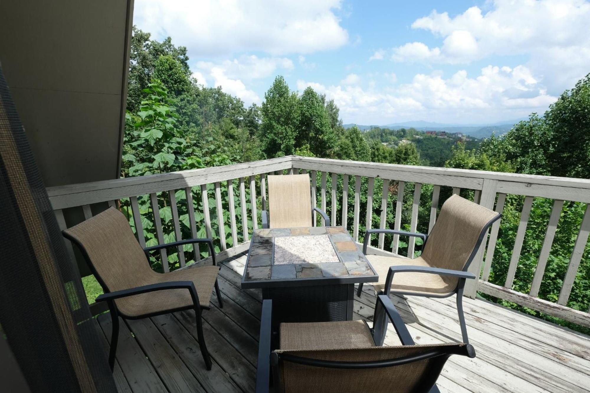 Holly Tree Cabin 936 Gatlinburg Dış mekan fotoğraf
